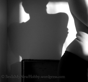 Nude shadow of a woman 