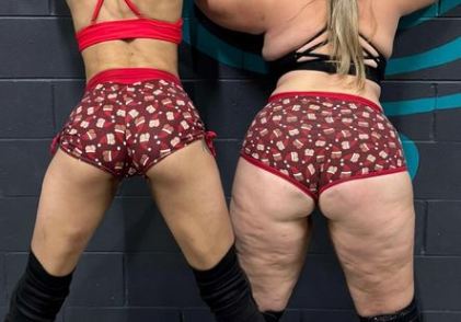 Two feminine bums wearing matching Christmas bauble knickers for weekly round-up 715